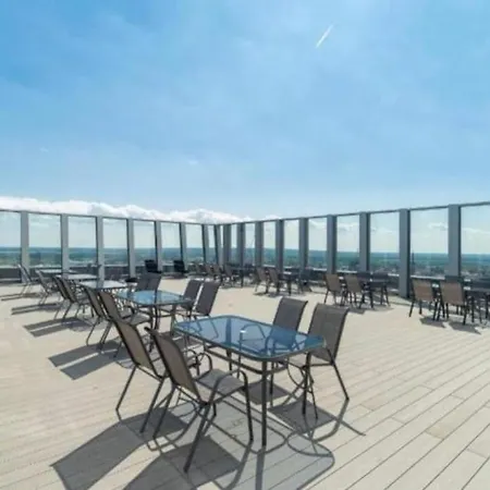 Hanza King 1 And Στσέτσιν