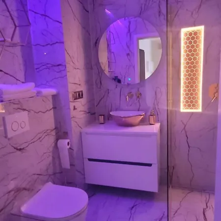 Apartamento Hanza King 1 And *